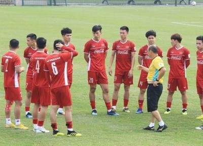 اعلام فهرست 24 نفره تیم ملی فوتبال ویتنام برای جام ملت های آسیا