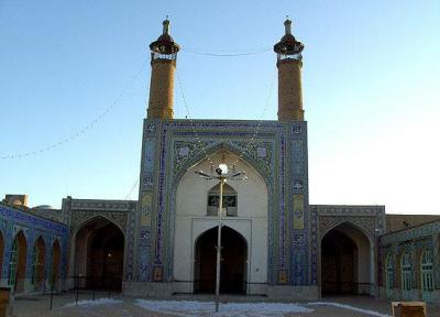 معماری بعضی مساجد امروزی با معماری اصیل اسلامی در تضاد است