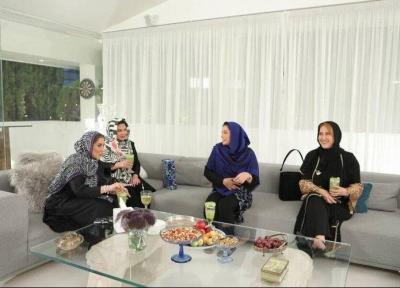 (فیلم و عکس) شام ایرانی در منزل فریبا نادری