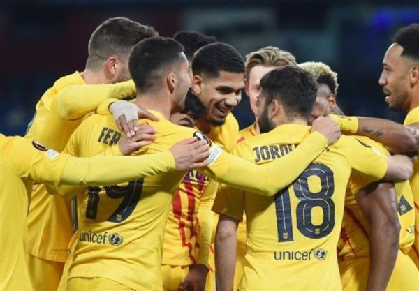 تور ارزان اروپا: لیگ اروپا، بارسلونا با پیروزی قاطع در خانه ناپولی به مرحله یک هشتم نهایی صعود کرد، دورتموند حذف شد