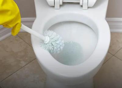 7+1 روش از بین بردن زردی کاسه توالت [آسان و در دسترس]