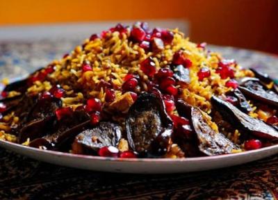 طرز تهیه انار پلو؛ غذای رنگی و خوشمزه یلدایی