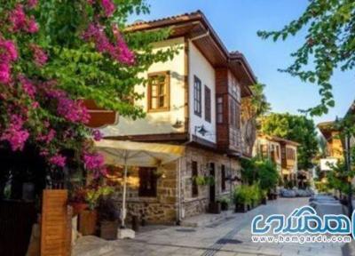 راهنمای کامل سفر به آنتالیا؛ همه آنچه باید پیش از رزرو تور بدانید